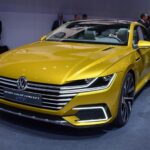 Volkswagen emphasizes high-end models